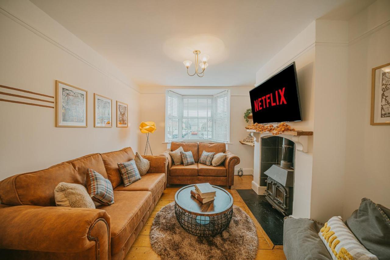 Cotswolds- Homely 2 Bed House With Garden, Wifi - Esho Stays Cirencester Exterior foto